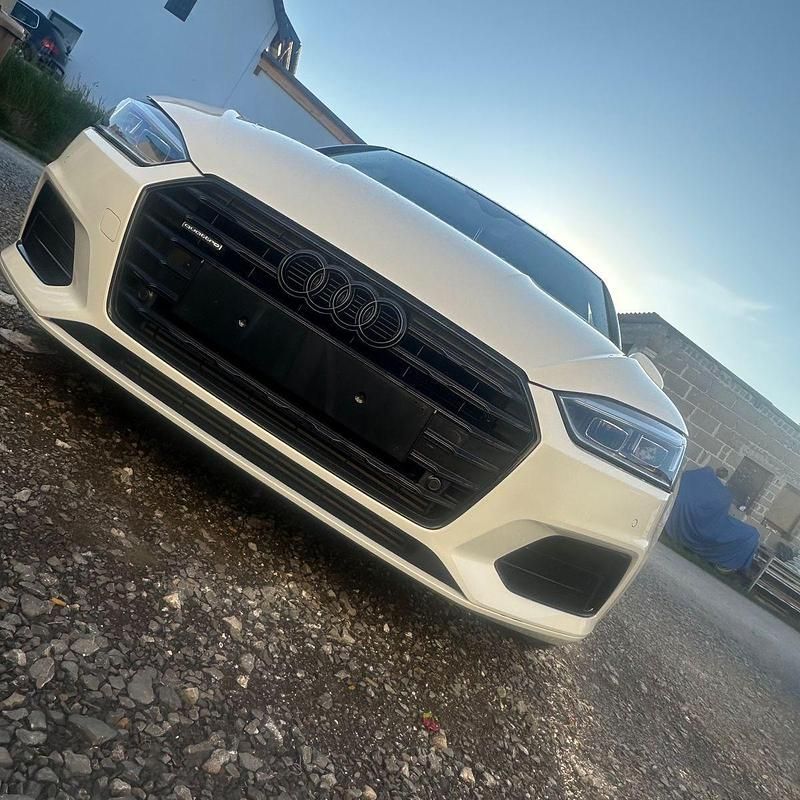 Gebraucht Audi A5 Sportback Ambiente 218 PS (160 kW) 2017 Weiß Kleinwagen