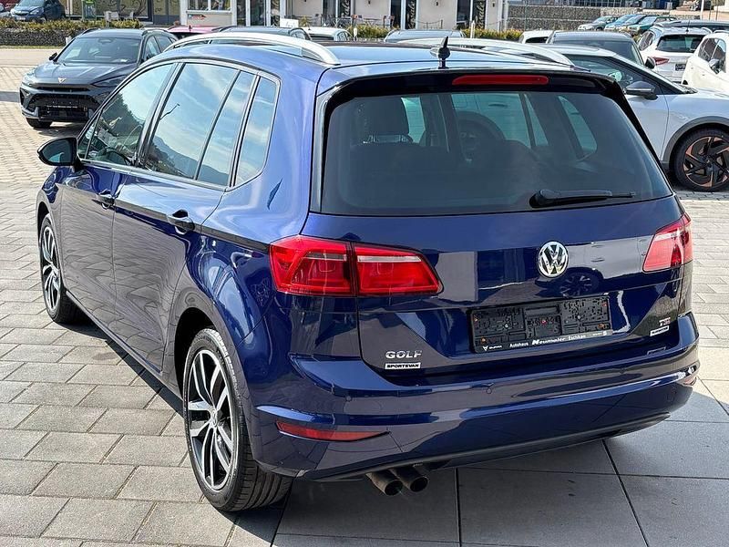 Gebraucht VW Golf Sportsvan 150 PS (110 kW) 2017 Blau Van / Kleinbus