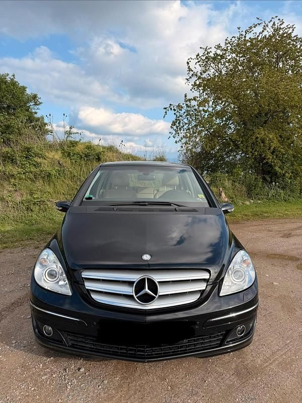 Gebraucht Mercedes B200 193 PS (141 kW) 2007 Schwarz Van / Kleinbus