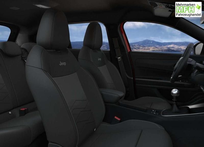 Neu Jeep Avenger Altitude 110 PS (80 kW) 2025 Ruby red SUV