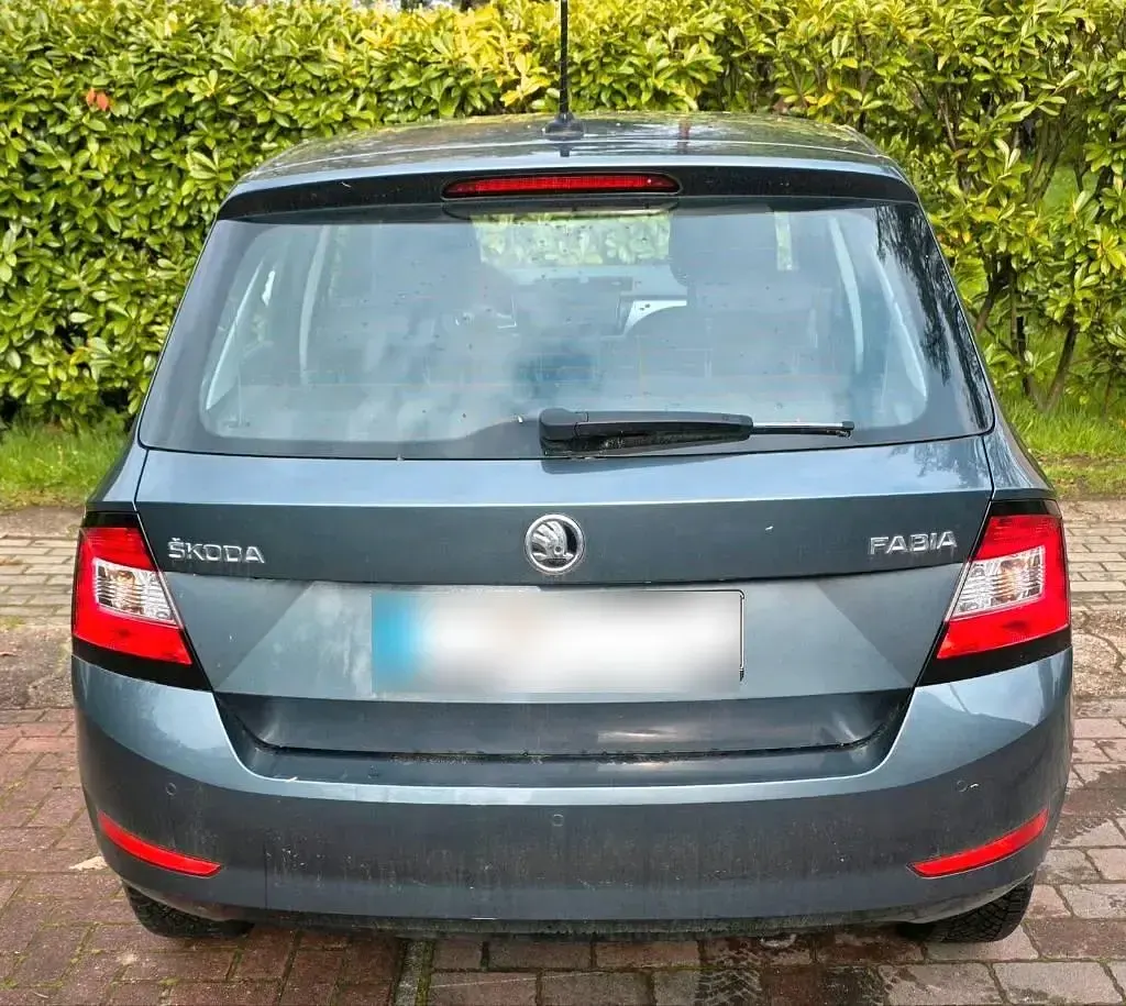 Gebraucht Skoda Fabia Ambition 75 PS (55 kW) 2019 Andere farben Kleinwagen