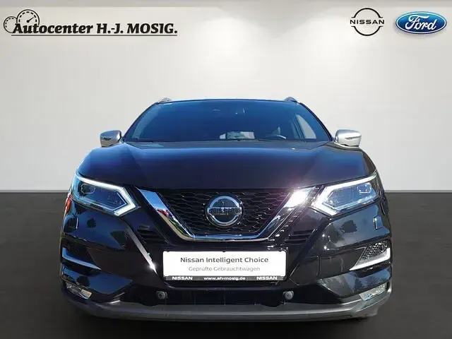 Gebraucht Nissan Qashqai Tekna+ 159 PS (116 kW) 2019 Schwarz schwarz SUV