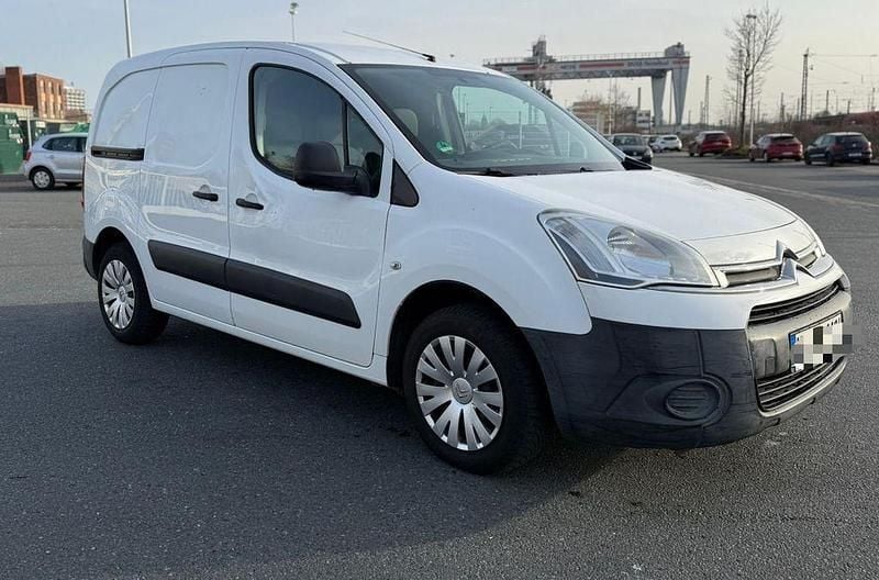 Gebraucht Citroën Berlingo 92 PS (67 kW) 2013 Weiß Van / Kleinbus