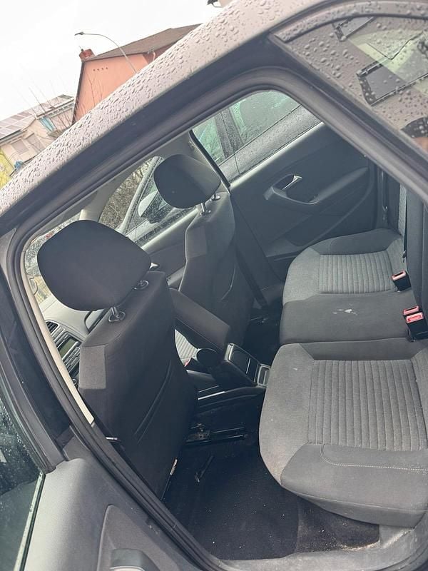 Gebraucht VW Polo 82 PS (60 kW) 2010 Grau Kleinwagen