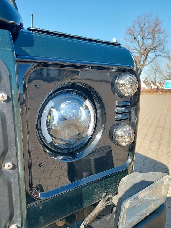 Gebraucht Land Rover Defender 150 PS (110 kW) 2003 Grün Kombi