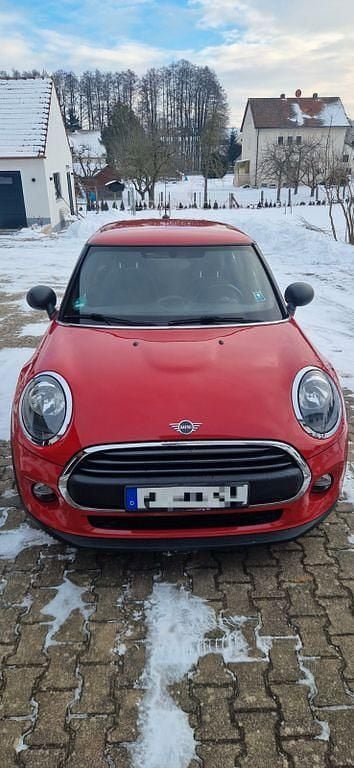 Gebraucht Mini ONE 102 PS (75 kW) 2019 Rot Kleinwagen