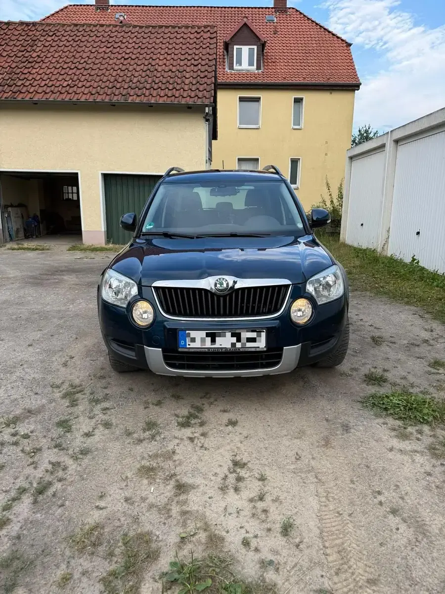 Gebraucht Skoda Yeti 105 PS (77 kW) 2012 Andere farben SUV