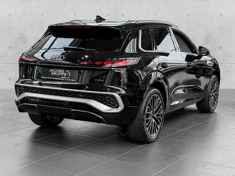 Gebraucht Audi Q3 S-Line 265 PS (194 kW) 2026 Schwarz SUV