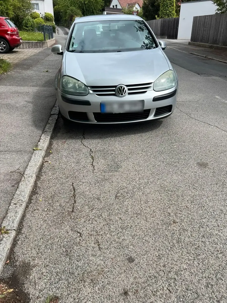 Gebraucht VW Golf V 75 PS (55 kW) 2004 Silber Kleinwagen
