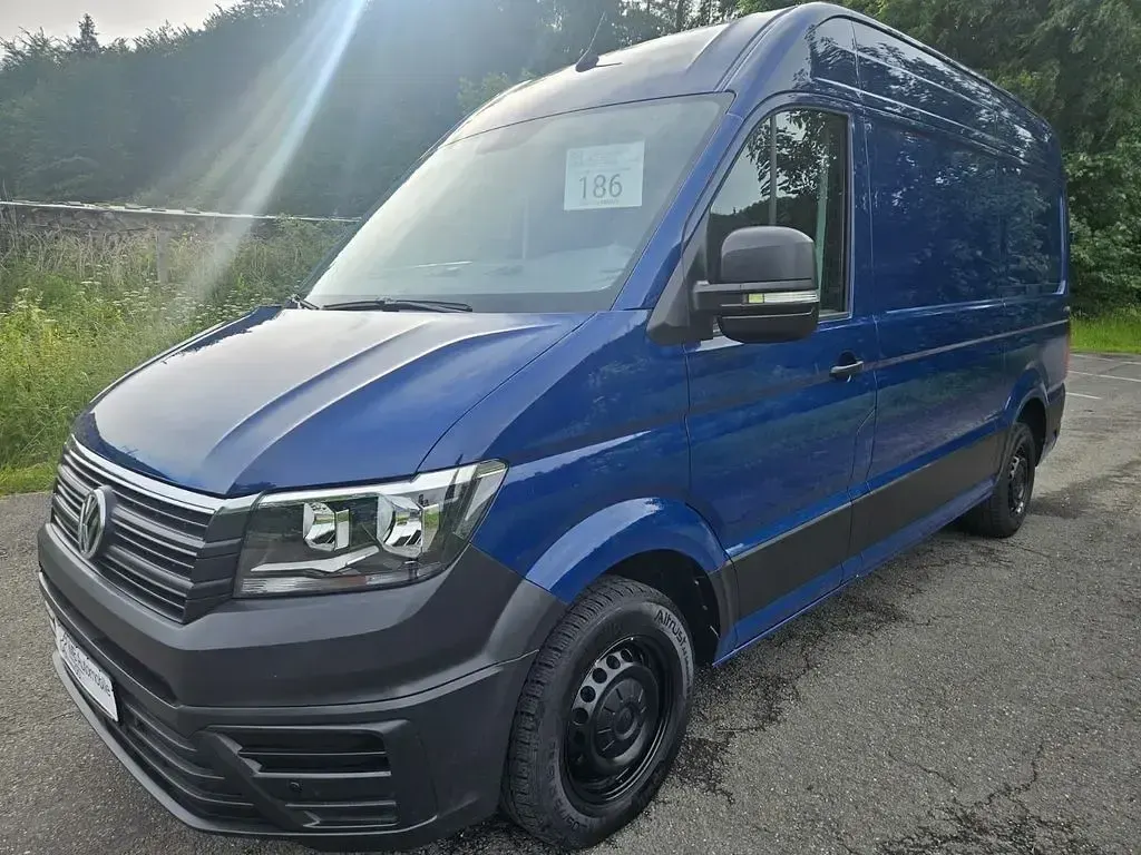 Gebraucht VW Crafter 177 PS (130 kW) 2021 Blau Van