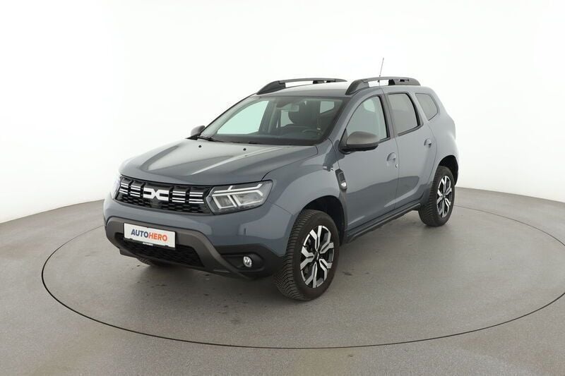 Grau Gebraucht 2023 Dacia Duster Journey SUV | 20.130 € (Fairer Preis) - Bild 1/4