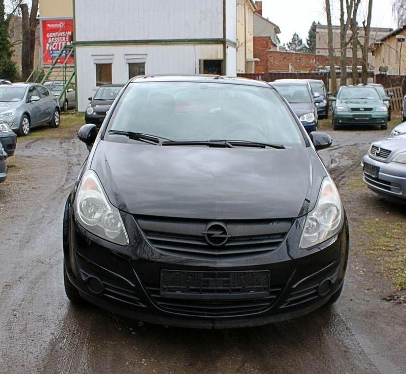Gebraucht Opel Corsa Edition 69 PS (50 kW) 2010 Schwarz Kleinwagen