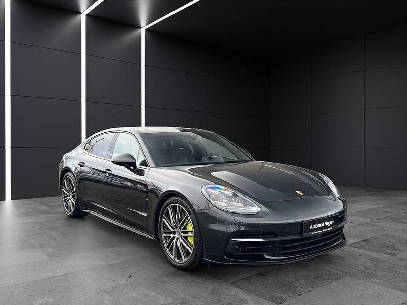 Grau Gebraucht 2019 Porsche Panamera 4 Sport Limousine | 54.890 € (Superpreis) - Bild 1/4