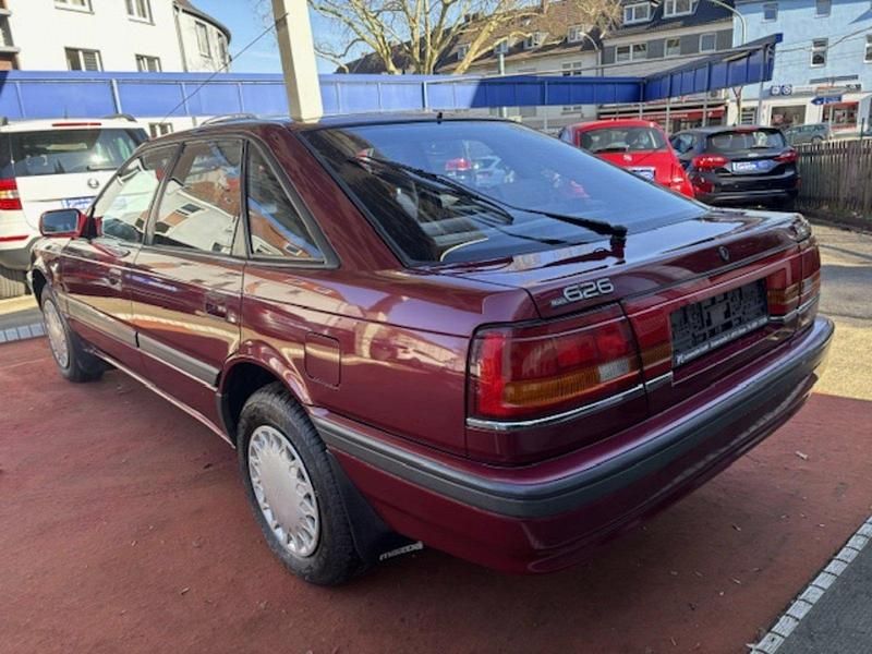 Gebraucht Mazda 626 90 PS (66 kW) 1991 Rot Limousine