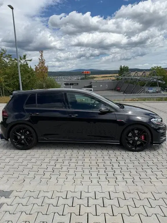Gebraucht VW Golf VII GTI 290 PS (213 kW) 2019 Schwarz Limousine