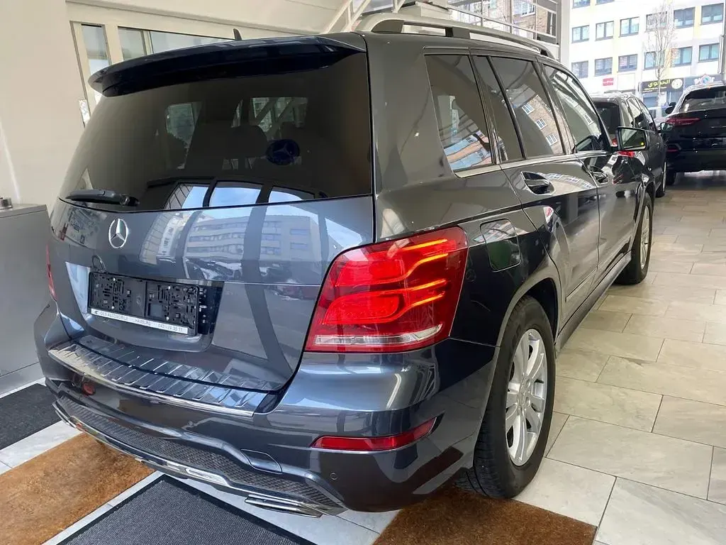 Gebraucht Mercedes GLK250 AMG 204 PS (150 kW) 2013 Tenoritgrau SUV