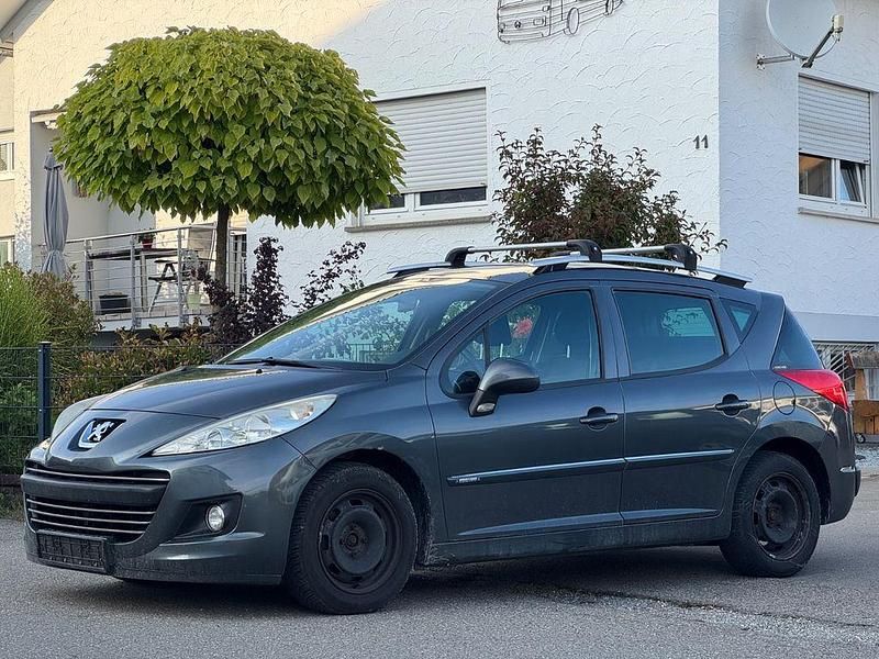 Grau Gebraucht 2010 Peugeot 207 Premium Kombi | 990 € (Fairer Preis) - Bild 1/4