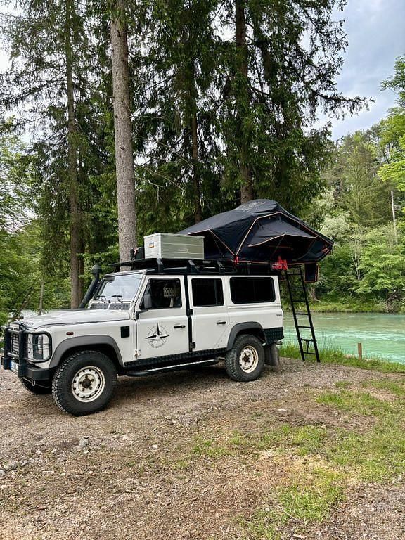 Gebraucht Land Rover Defender SE 122 PS (89 kW) 2007 Weiß Van / Kleinbus