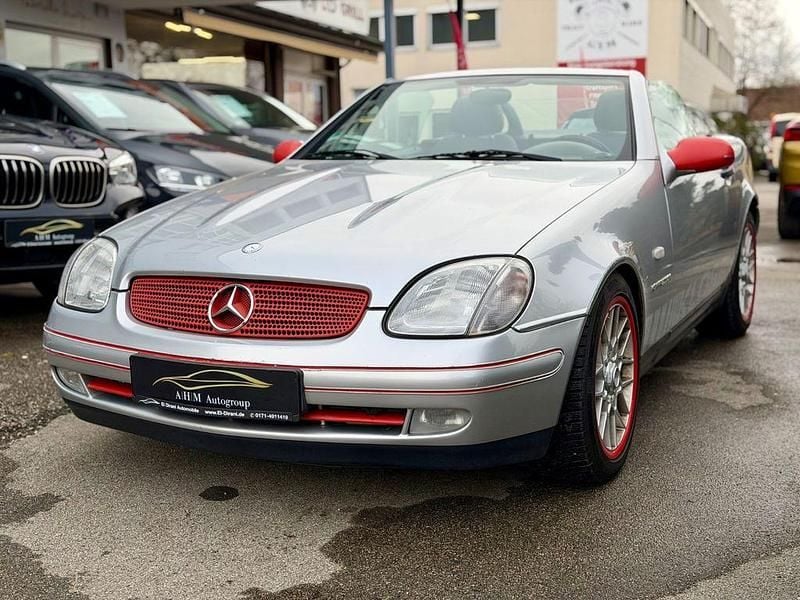 Gebraucht Mercedes SLK230 193 PS (141 kW) 1999 Silber Cabrio