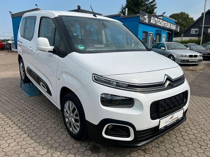 Weiß Gebraucht 2019 Citroën Berlingo Live Van / Kleinbus | 14.490 € (Fairer Preis) - Bild 1/4