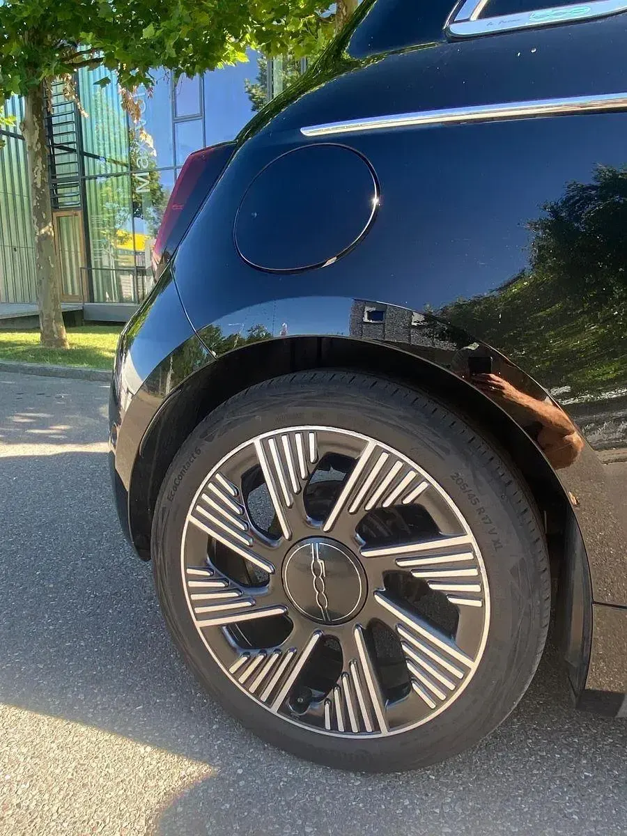 Gebraucht Fiat 500e La Prima 86 kW (118 PS) 2020 Schwarz Cabrio