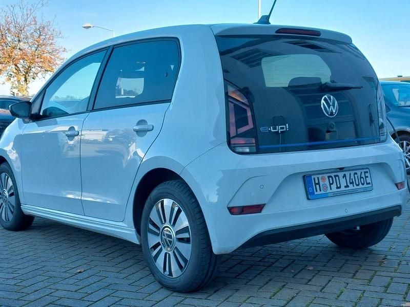 Gebraucht VW e-up! Style 61 kW (83 PS) 2022 Weiß Kleinwagen