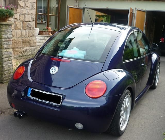 Gebraucht VW New Beetle 158 PS (116 kW) 1999 Blau Kleinwagen