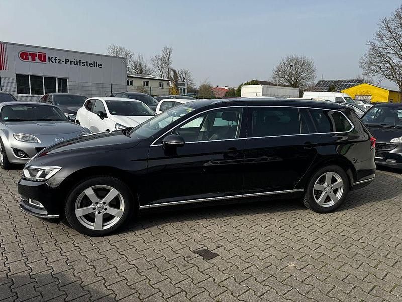 Second-hand VW Passat Highline 190 CP (139 kW) 2017 Negru Break