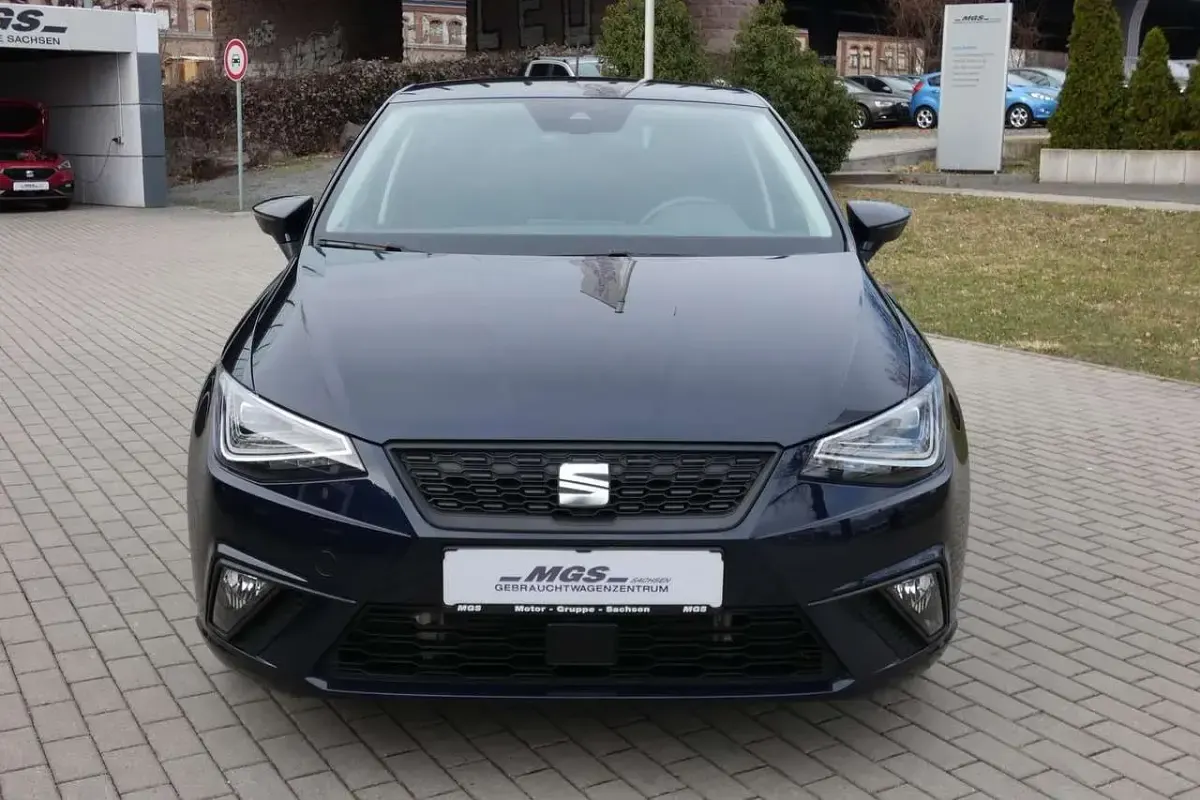 Gebraucht Seat Ibiza Style 110 PS (80 kW) 2023 Asphaltblau Kleinwagen