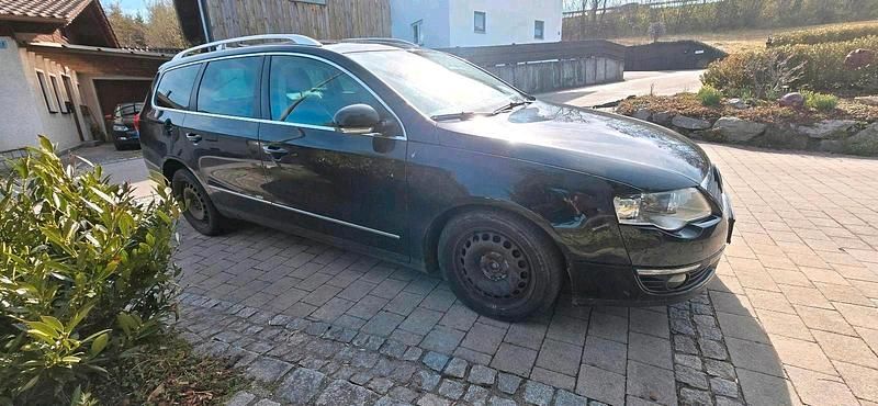 Second-hand VW Passat 170 CP (125 kW) 2010 Negru Break