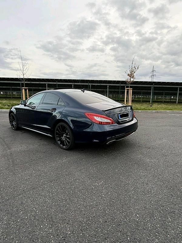 Occasion Mercedes CLS400 333 ch (244 kW) 2016 Bleue Berline