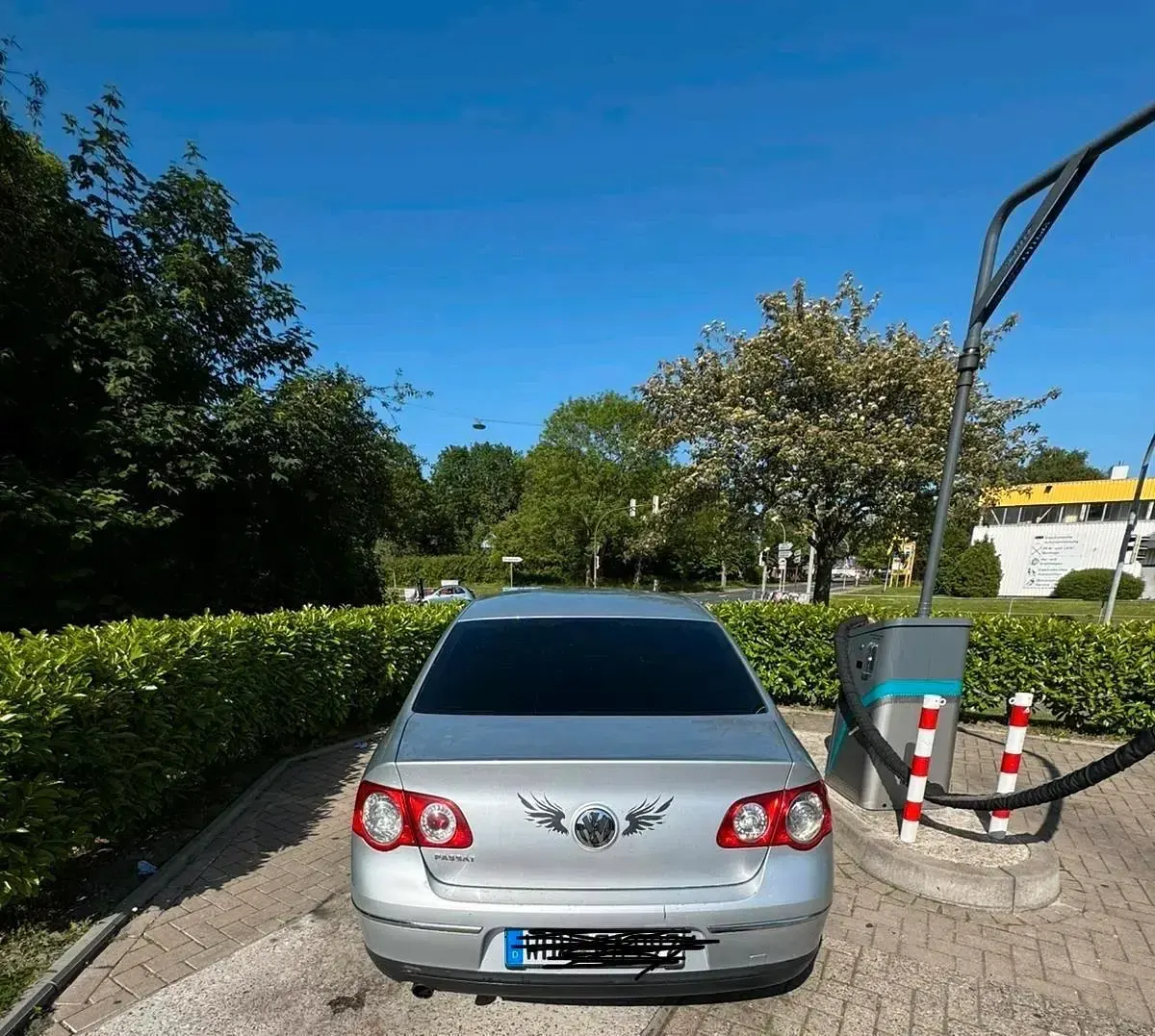 Second-hand VW Passat 102 CP (75 kW) 2008 Argintiu Berlinǎ