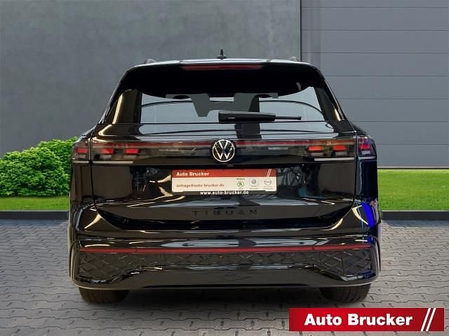 Gebraucht VW Tiguan R-line 272 PS (200 kW) 2024 Schwarz SUV