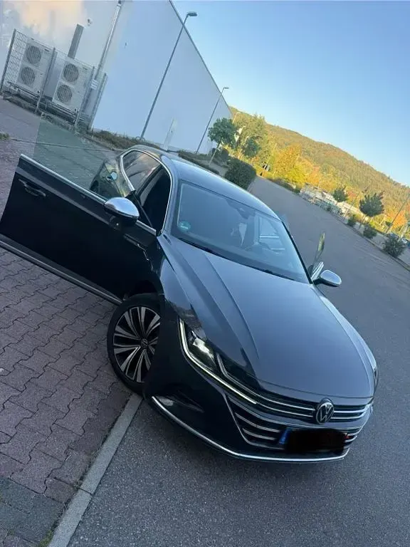Gebraucht VW Arteon Elegance 150 PS (110 kW) 2021 Grau Limousine