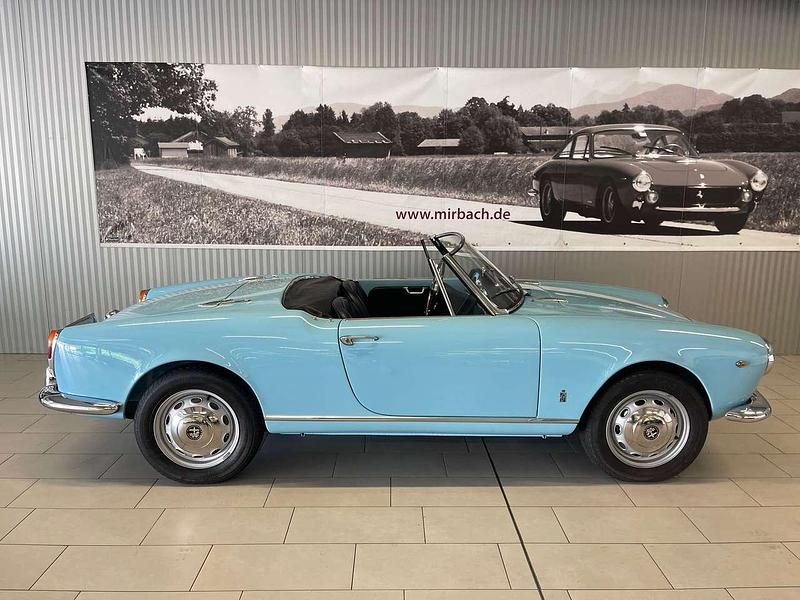 Gebraucht Alfa Romeo Giulia 88 PS (64 kW) 1965 Celeste Cabrio