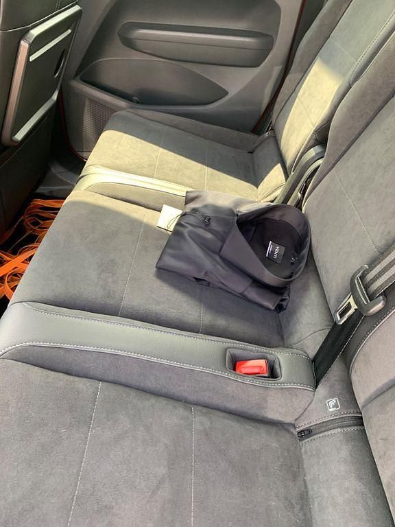 Rot Gebraucht 2023 VW Caddy Style Van / Kleinbus | 26.850 € (Superpreis) - Bild 1/4