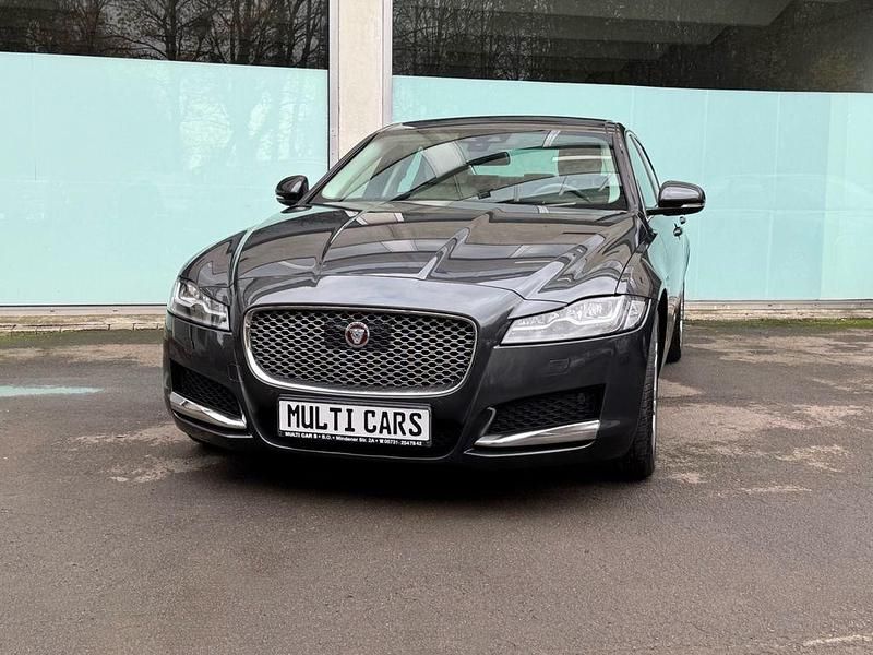 Gebraucht Jaguar XF Portfolio 300 PS (220 kW) 2016 Grau Limousine