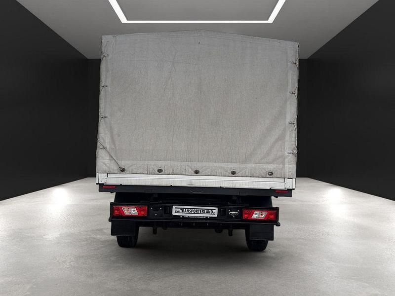 Gebraucht Ford Transit Trend 131 PS (96 kW) 2020 Blau Van / Kleinbus