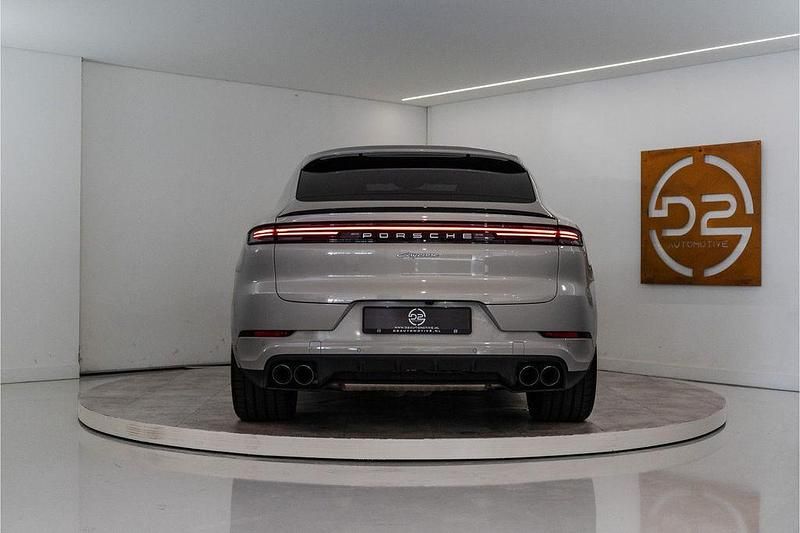 Gebraucht Porsche Cayenne 462 PS (339 kW) 2025 Grau SUV