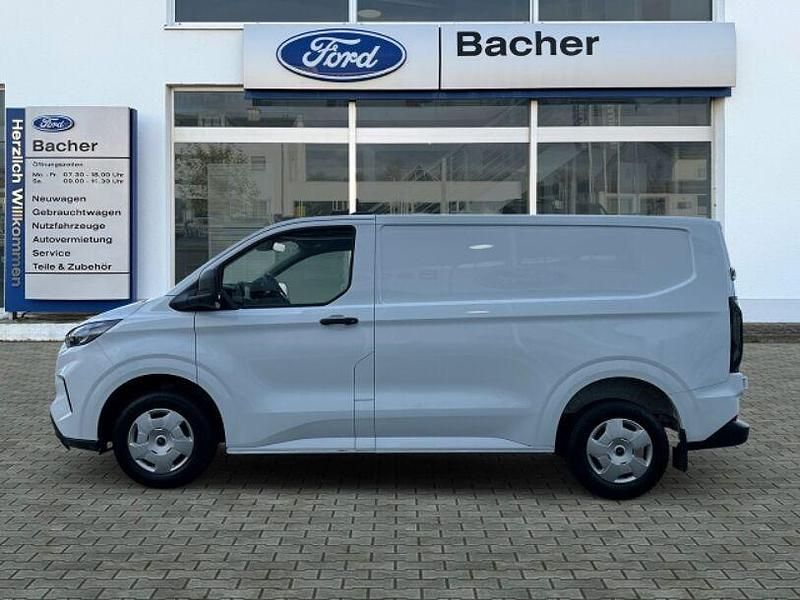 Gebraucht Ford Transit Custom Trend 136 PS (100 kW) 2024 Weiss Van / Kleinbus