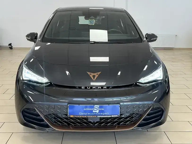 Gebraucht Cupra Born 169 kW (231 PS) 2023 Grauschwarz Kleinwagen