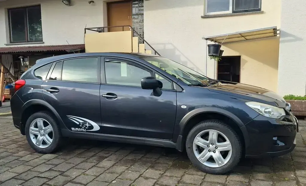 Gebraucht Subaru XV Active 147 PS (108 kW) 2012 Schwarz SUV
