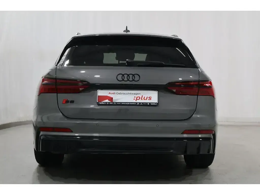 Gebraucht Audi S6 Ambiente 253 PS (186 kW) 2025 Grau Kombi