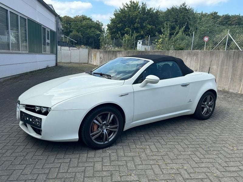Gebraucht Alfa Romeo Spider 163 PS (119 kW) 2010 Weiß Cabrio
