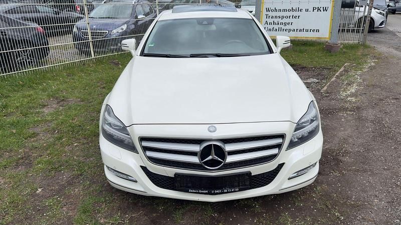 Gebraucht Mercedes CLS350 265 PS (194 kW) 2013 Weiß Kombi