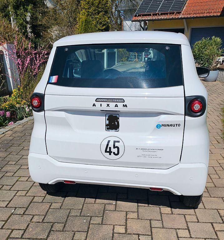 Second-hand Aixam Minauto 5 kW (8 CP) 2025 Alb Hatchback