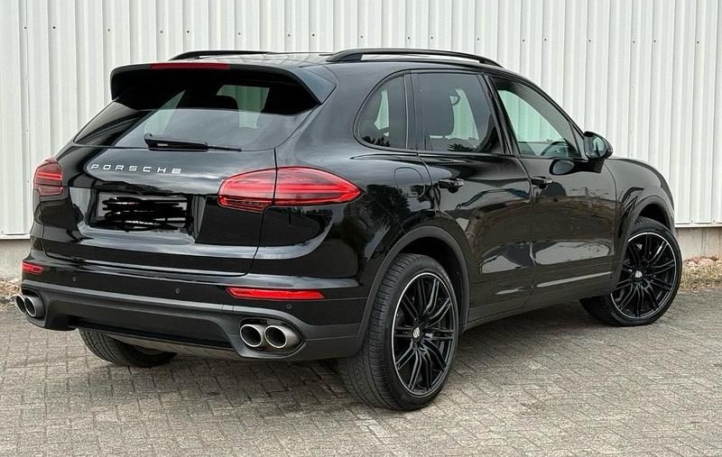 Schwarz Gebraucht 2017 Porsche Cayenne SUV | 36.000 € (Fairer Preis) - Bild 1/4