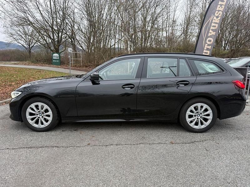 Gebraucht BMW 318 Sport Line 150 PS (110 kW) 2020 Schwarz Kombi