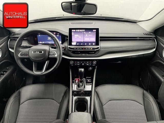 Gebraucht Jeep Compass Altitude 131 PS (96 kW) 2024 Schwarz SUV