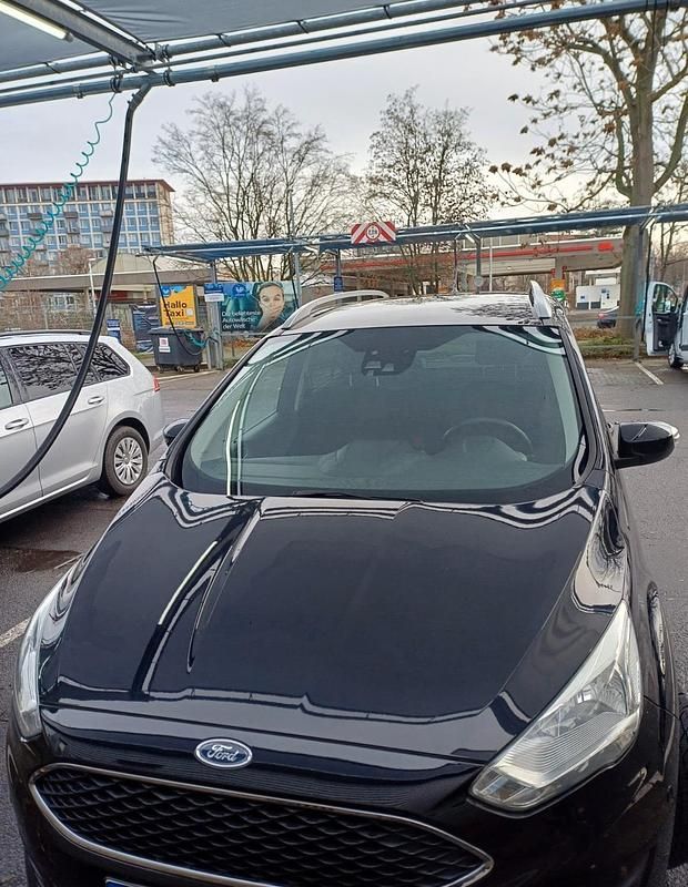 Schwarz Gebraucht 2017 Ford Grand C-Max Van / Kleinbus | 7.000 € (Guter Preis) - Bild 1/4